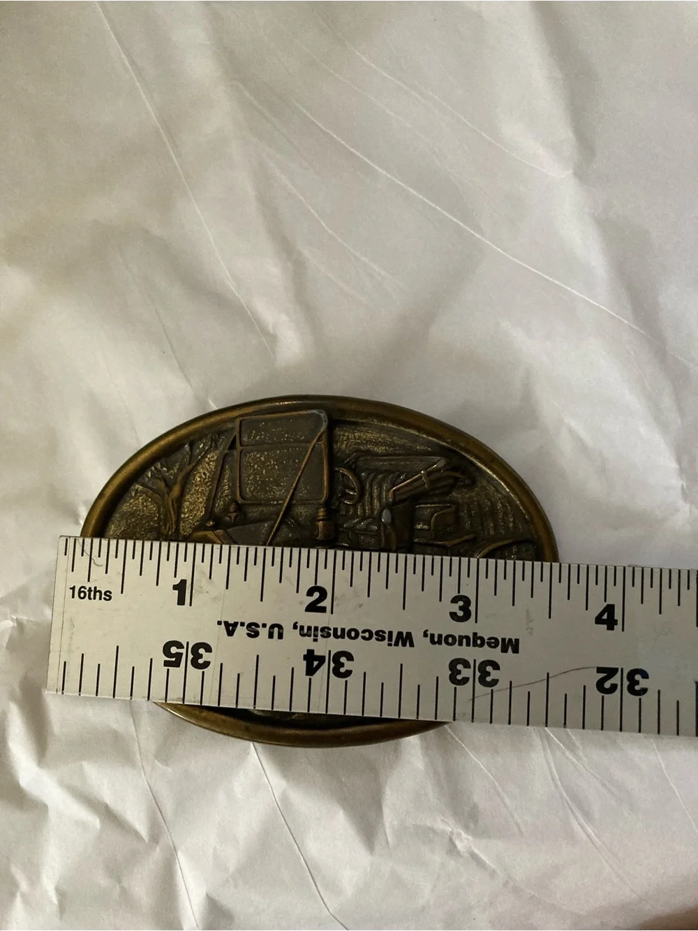 Avon Bronze-Tone Vintage Car Oval Belt Buckle
